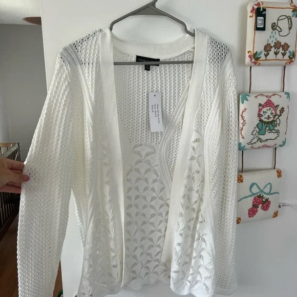 WHITE CARDIGAN - Picture 2 of 14